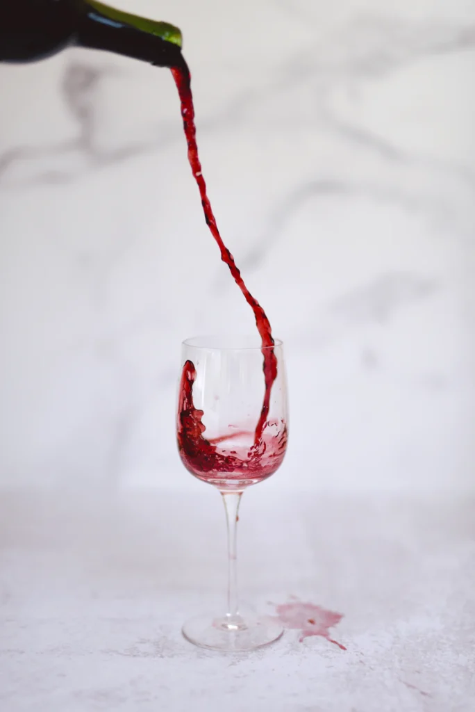 Photo d’illustration : Côtes du Rhône (vin rouge, bouteille)